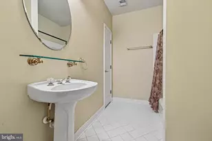 19879 Mellon Cir, Ashburn, VA 20147 - Photo 73
