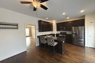 175 Great Laurel Square SE, Leesburg, VA 20175 - Photo 9