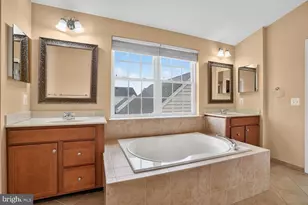 42538 Neighborly Ln, Chantilly, VA 20152 - Photo 37