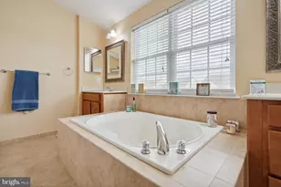42538 Neighborly Ln, Chantilly, VA 20152 - Photo 31