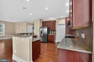 42538 Neighborly Ln, Chantilly, VA 20152 - Photo 17
