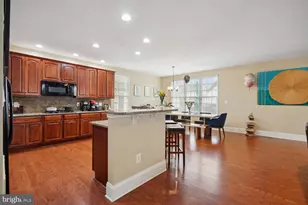 42538 Neighborly Ln, Chantilly, VA 20152 - Photo 11