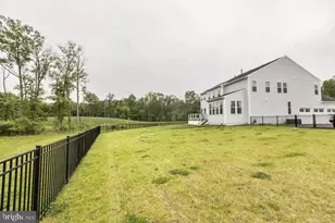 24696 Crested Butte Ct, Aldie, VA 20105 - Photo 5