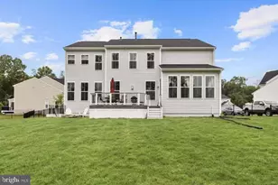 24696 Crested Butte Ct, Aldie, VA 20105 - Photo 3