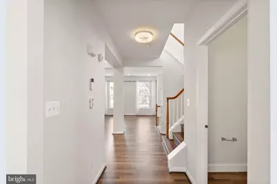 25488 Crossfield Drive, Chantilly, VA 20152 - Photo 15