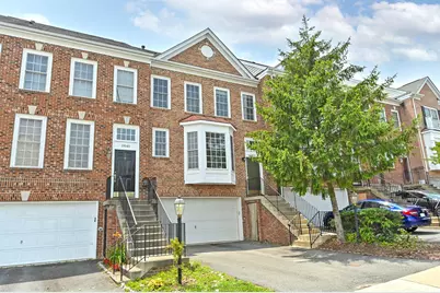 18541 Sierra Springs Square, Leesburg, VA 20176 - Photo 1