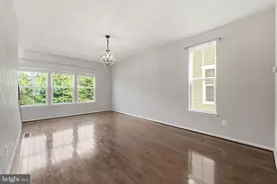24859 Coats Square, Aldie, VA 20105 - Photo 13