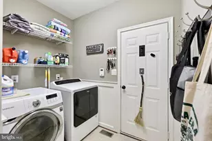 26025 Rachel Hill Dr, Chantilly, VA 20152 - Photo 19