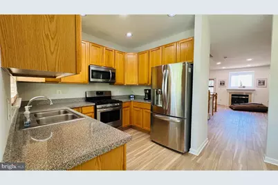 21779 Kings Crossing Terrace, Ashburn, VA 20147 - Photo 15