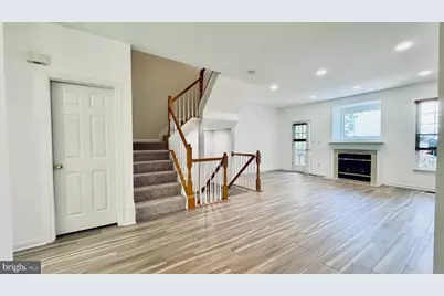 21779 Kings Crossing Terrace, Ashburn, VA 20147 - Photo 23