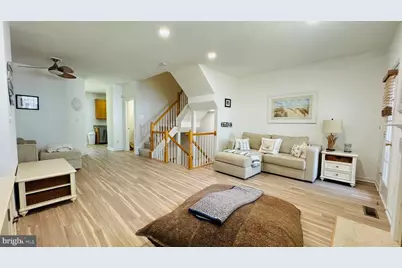 21779 Kings Crossing Terrace, Ashburn, VA 20147 - Photo 9