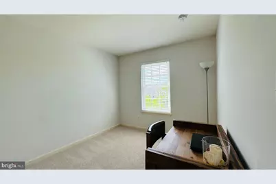 21779 Kings Crossing Terrace, Ashburn, VA 20147 - Photo 35