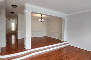 20622 Glenmere Square, Sterling, VA 20165 - Photo 3
