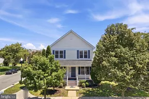42472 Mandolin St, Chantilly, VA 20152 - Photo 1