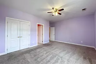 22827 Oakgrove Rd, Sterling, VA 20166 - Photo 13