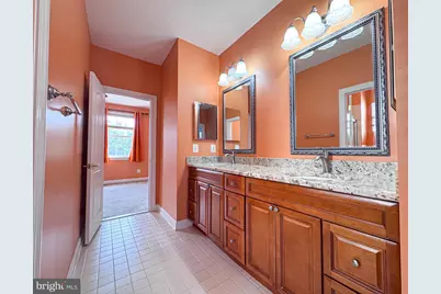 22827 Oakgrove Road, Sterling, VA 20166 - Photo 19