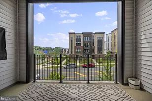 43446 Croson Ln, Ashburn, VA 20148 - Photo 33