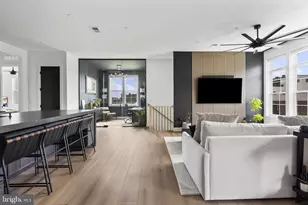 43446 Croson Ln, Ashburn, VA 20148 - Photo 17