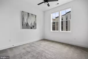 43446 Croson Ln, Ashburn, VA 20148 - Photo 29