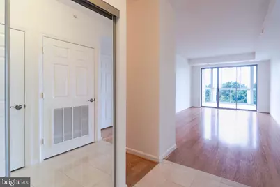 19355 Cypress Ridge Terrace #905, Leesburg, VA 20176 - Photo 3