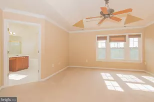 836 Revelstore Square NE, Leesburg, VA 20176 - Photo 15