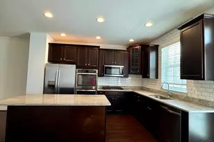 22885 Eileen Square, Sterling, VA 20166 - Photo 3