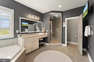 23044 Creighton Farms Dr, Leesburg, VA 20175 - Photo 51