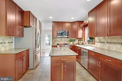 2002 Jonathan Drive, Sterling, VA 20164 - Photo 19