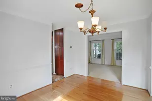 2002 Jonathan Dr, Sterling, VA 20164 - Photo 13