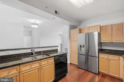 19355 Cypress Ridge Terrace #408, Leesburg, VA 20176 - Photo 13