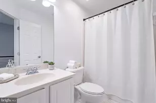 508 Legrace Terrace NE, Leesburg, VA 20176 - Photo 25