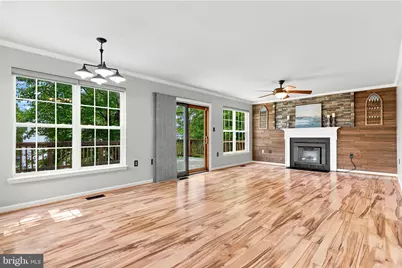 17224 Rosecliff Court, Round Hill, VA 20141 - Photo 11