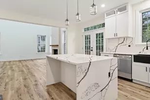 22891 Courtland Park Dr, Brambleton, VA 20148 - Photo 19