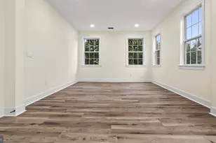 22891 Courtland Park Dr, Brambleton, VA 20148 - Photo 33