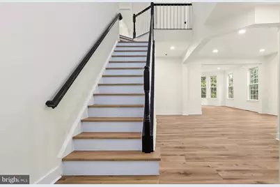 22891 Courtland Park Drive, Brambleton, VA 20148 - Photo 7