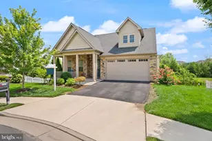 41699 Brookebourough Ct, Aldie, VA 20105 - Photo 1