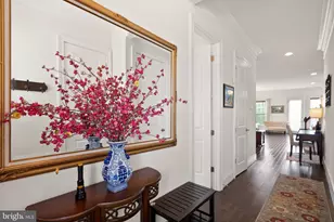 41699 Brookebourough Ct, Aldie, VA 20105 - Photo 7