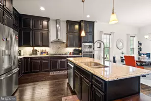 41699 Brookebourough Ct, Aldie, VA 20105 - Photo 15