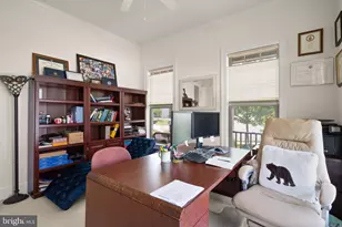 41699 Brookebourough Ct, Aldie, VA 20105 - Photo 11