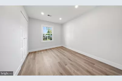 413 Harding Court, Sterling, VA 20164 - Photo 21