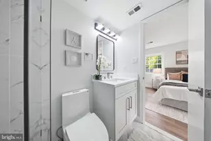 413 Harding Ct, Sterling, VA 20164 - Photo 17