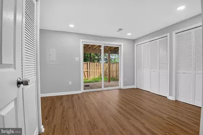 22009 Guilford Station Terrace, Sterling, VA 20166 - Photo 15