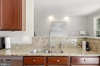 35555 Sarasota Street, Round Hill, VA 20141 - Photo 17