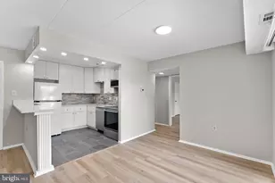 125 Clubhouse Dr SW, Leesburg, VA 20175 - Photo 11