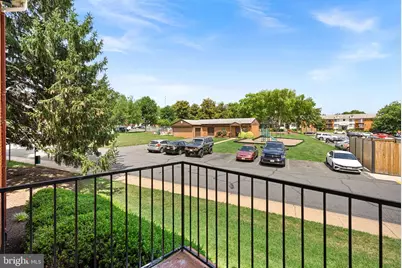 125 Clubhouse Drive SW #7, Leesburg, VA 20175 - Photo 33