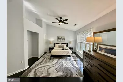 21146 Domain Terrace, Sterling, VA 20165 - Photo 11