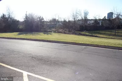101 Executive Drive #J, Sterling, VA 20166 - Photo 3