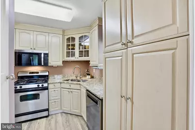 740 Hetzel Terrace SE, Leesburg, VA 20175 - Photo 9