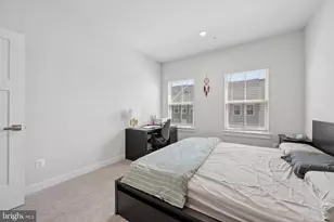 42587 Pitlochry Dr, Sterling, VA 20166 - Photo 41