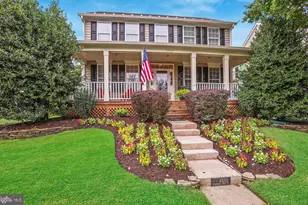 43253 Stonewall Pond St, Chantilly, VA 20152 - Photo 1